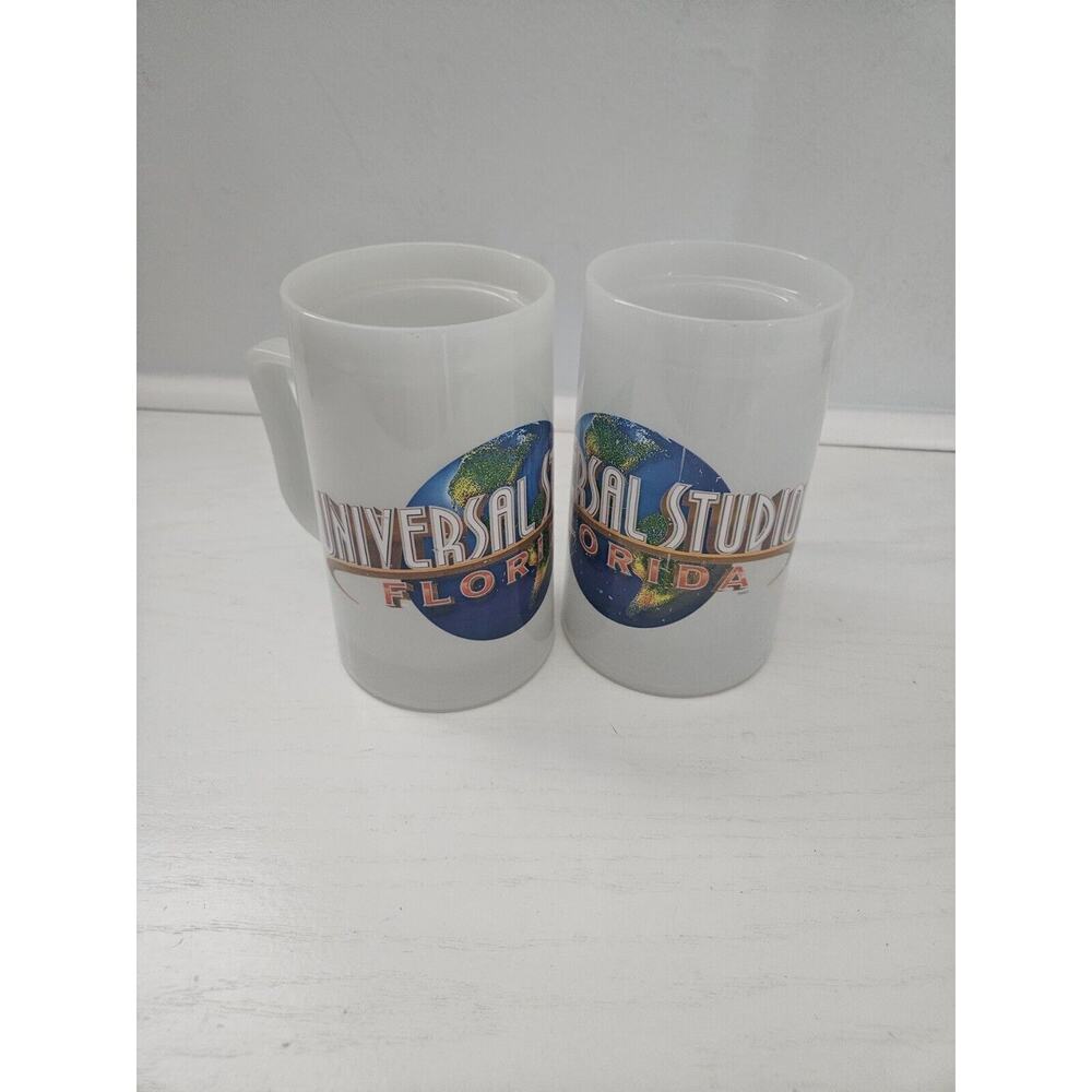 Vintage Universal Studios Glow In The Dark Ice Mug Cup 16oz Set Of 2‎ **READ**